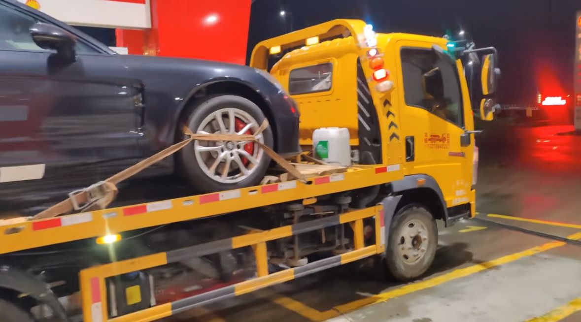 晋州市行车途中遇到突发状况该如何呼叫道路救援？